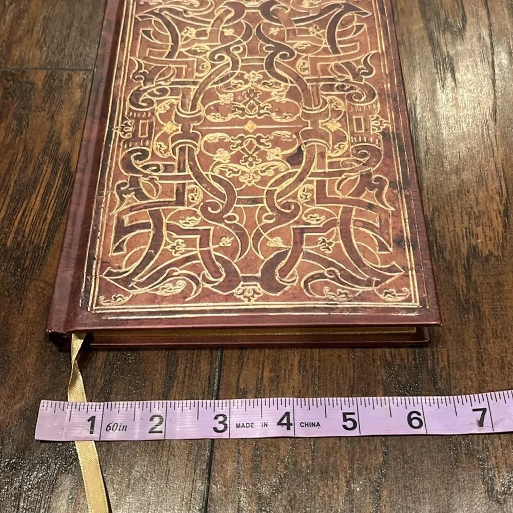 CLASSIQUE JOURNAL (DIARY, ANTIQUE NOTEBOOK) By Peter Pauper Press Mint Condition